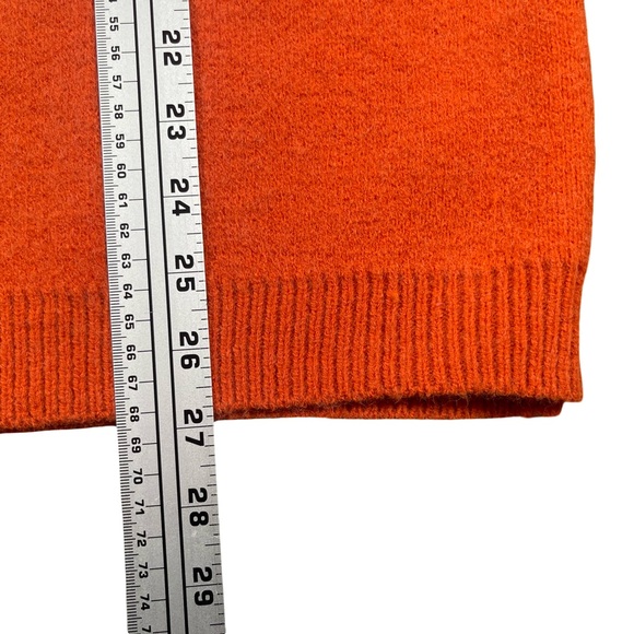 BiBi Women’s V-Neck Sweater in Orange and Cream Size L - Picture 6 of 10